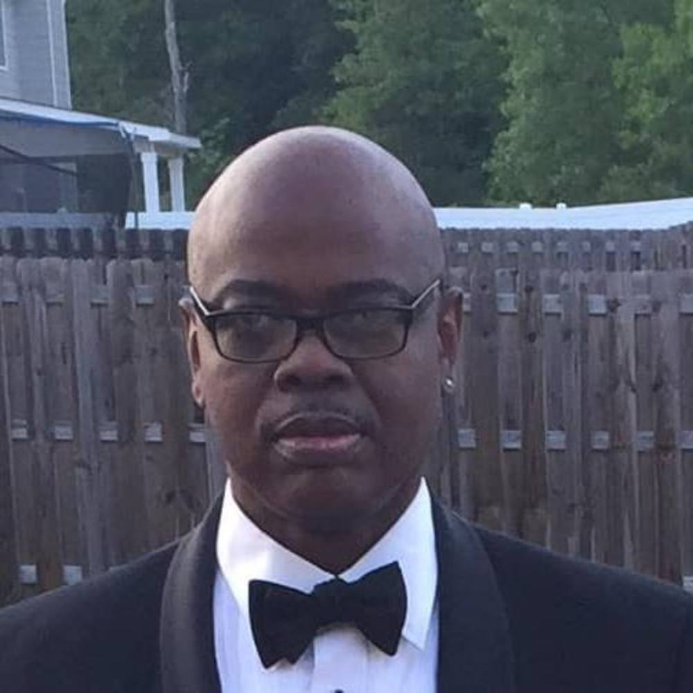 Meet your Posher, Clyde